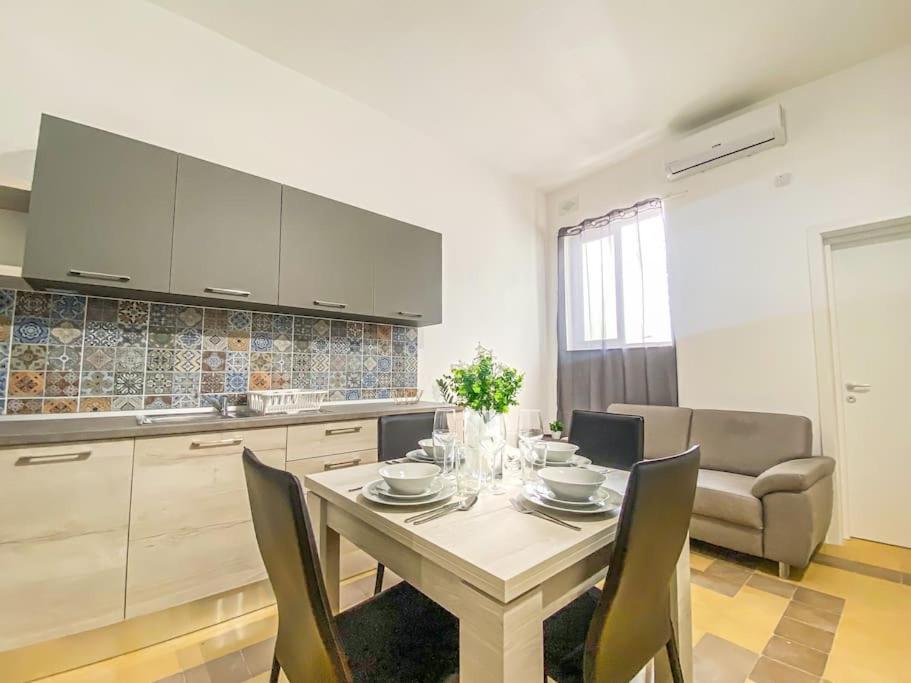 Moonstone Manor 3- Sliema Strand, Gzira Apartment Exterior photo